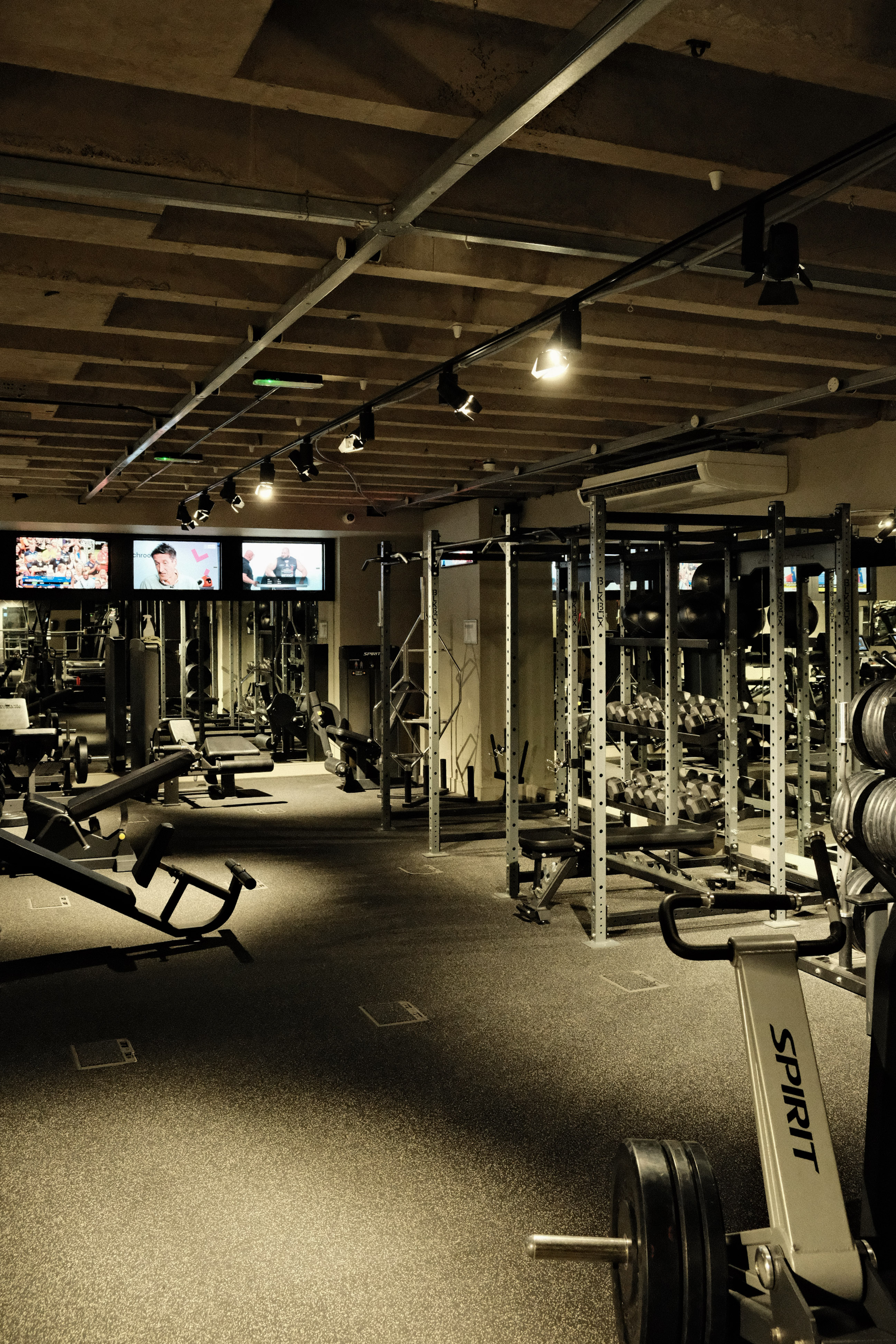 24N Fitness machines